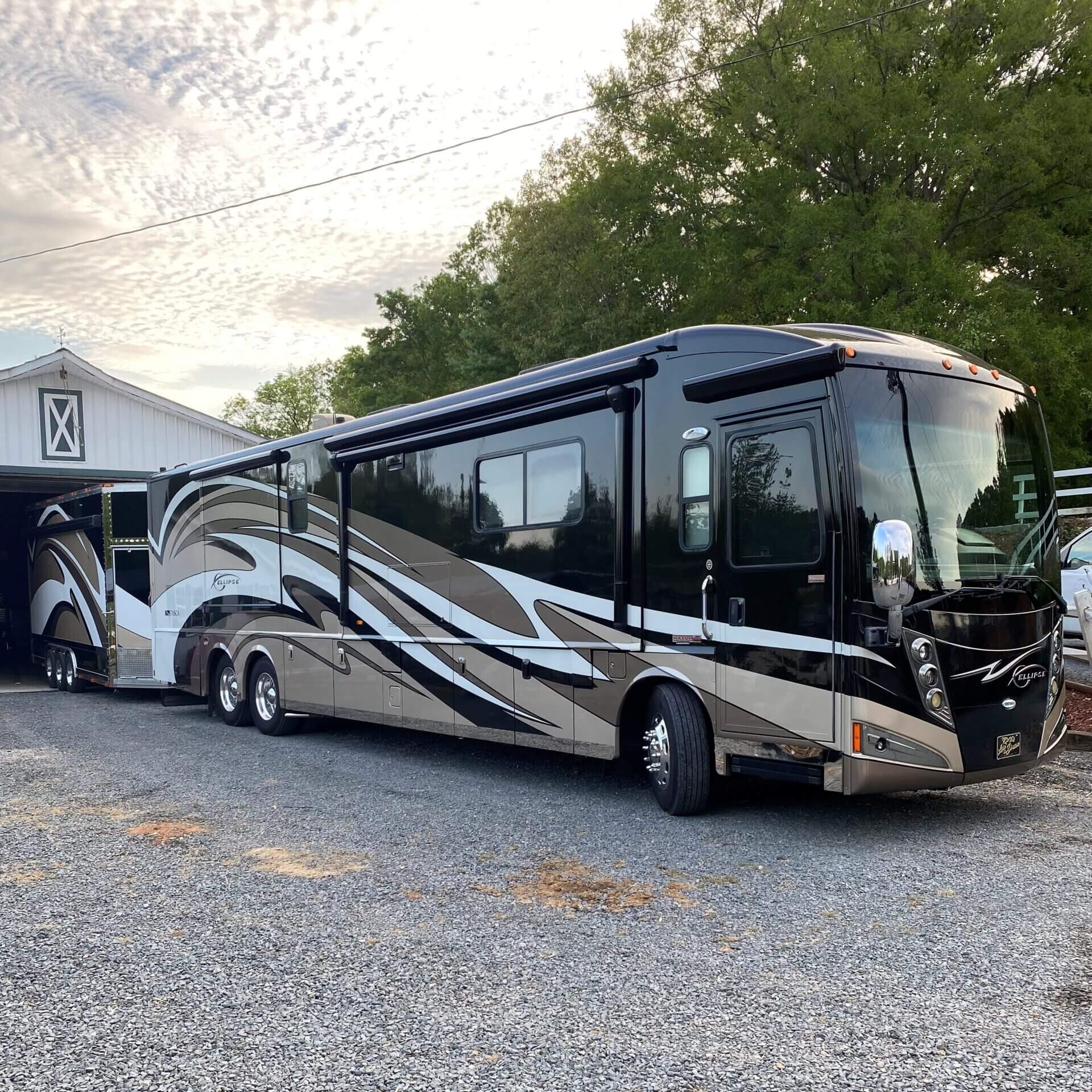 Brown And White Rv For Campers For Sale